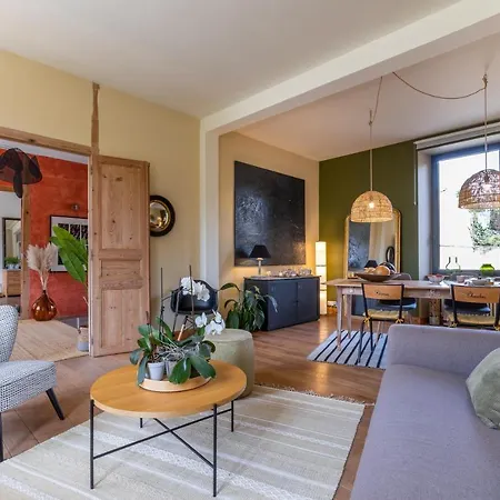 La Burie Bed and breakfast