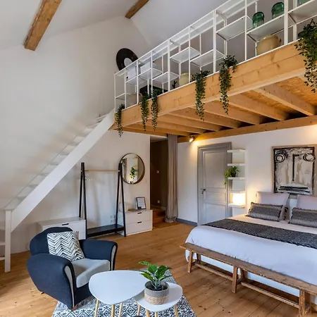 住宿加早餐酒店 La Burie