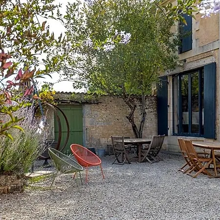 La Burie 3* Saint-Savinien