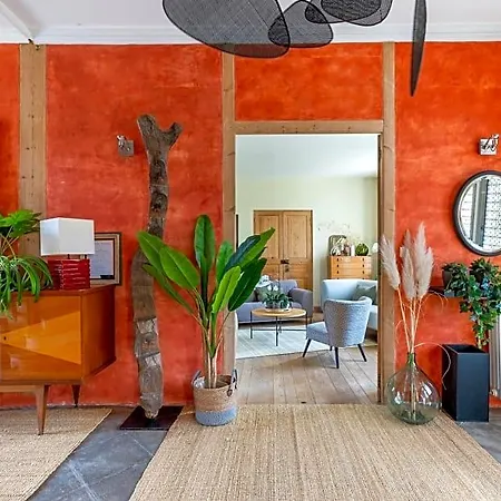 La Burie Bed & Breakfast 3*